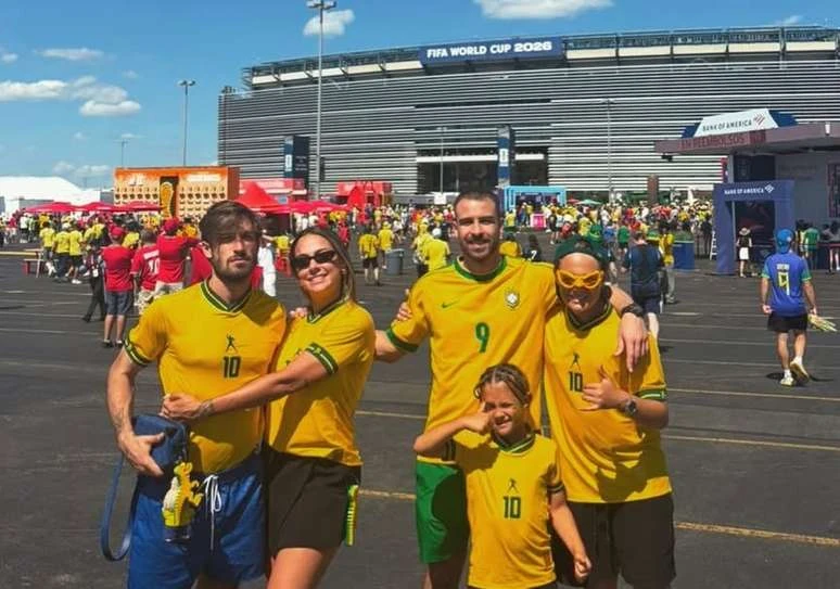 Carol Dantas rebate críticas após viagem aos EUA para acompanhar Neymar na Copa: 'Criando confusão onde não tem'
