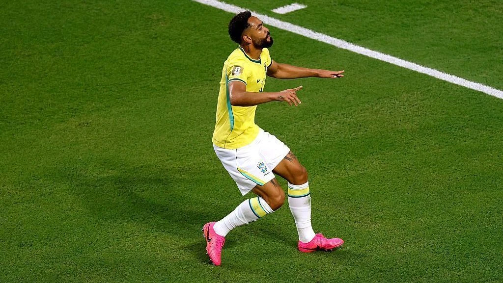 Imprensa inglesa vê Matheus Cunha fundamental na Seleção Brasileira