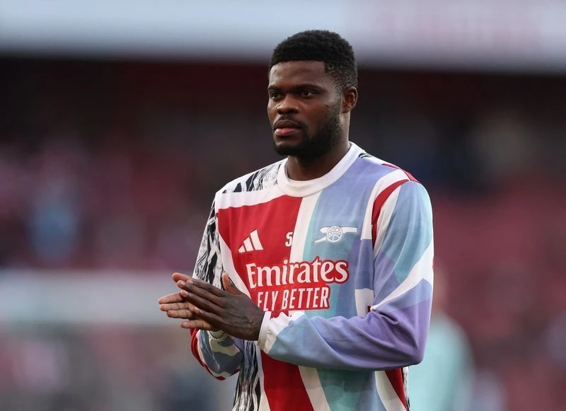 Gana vai à Justiça para liberar Thomas Partey e contesta veto do Canadá