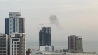 Irã registra novas explosões antes dos EUA retomarem bloqueio a portos