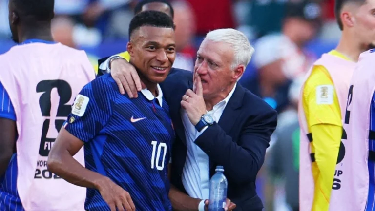 Mbappé publica carta de despedida a Deschamps: “Você que nos deu tanto…”