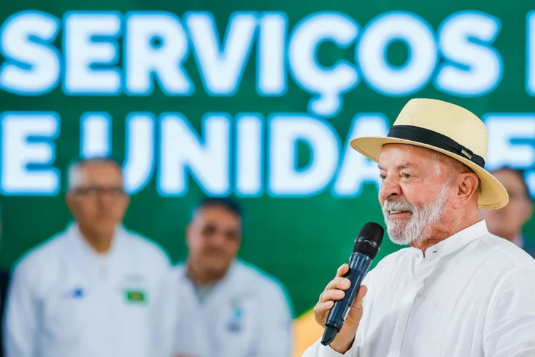 Não sou louco de brigar com China e EUA; não tenho o tanque deles, diz Lula