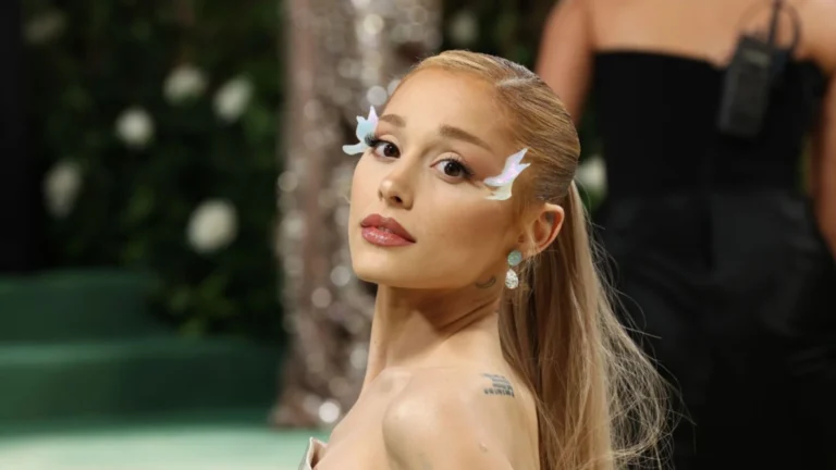 Fãs se envolvem em briga com puxão de cabelo em show de Ariana Grande
