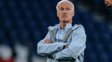 Deschamps questiona arbitragem após eliminação: 
