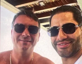Flávio diz que foto com Sicário é manipulação por IA: 