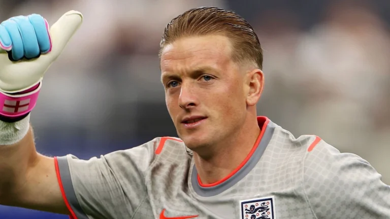“É fantástico finalmente poder enfrentá-lo”, diz Pickford sobre Messi