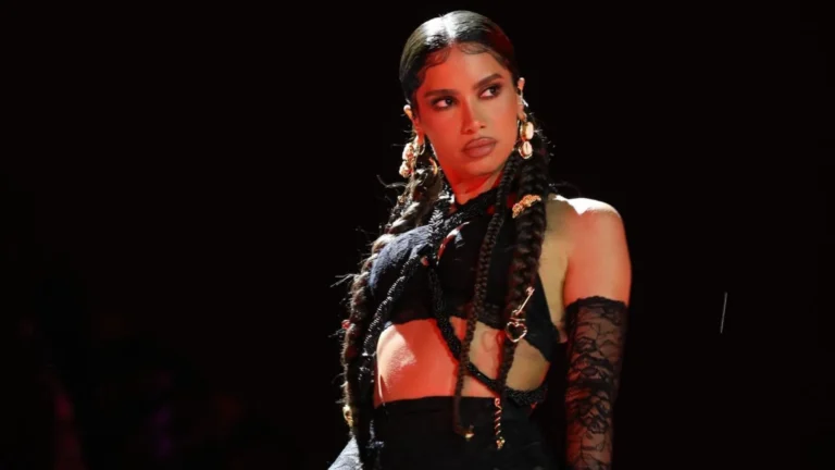 Anitta é ultrapassada em ranking de brasileiros do Instagram; veja por quem