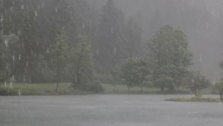 Chuva forte volta ao Sul e ar seco domina o interior no fim de semana