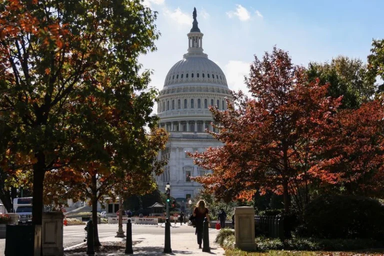 Congresso dos EUA pede ação de Trump contra Brasil por projeto de big techs