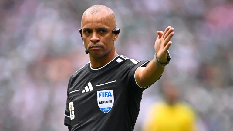 Por que Wilton Pereira Sampaio é um dos favoritos para apitar final da Copa