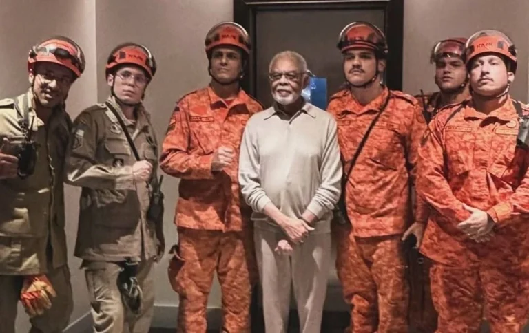 Gilberto Gil passa por susto e é socorrido por bombeiros; veja