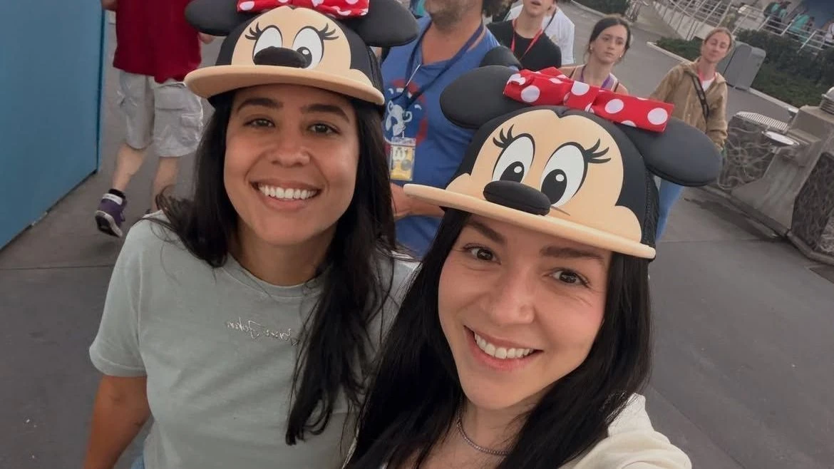 Filha de Leonardo se declara para namorada: 