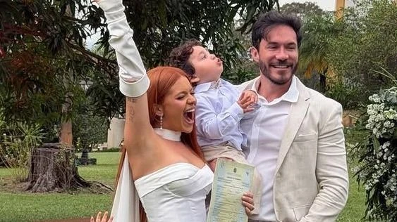 Viih Tube e Eliezer se casam no civil; veja fotos
