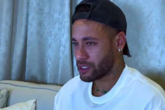 Exausto de críticas, Neymar toma atitude inesperada após leilão: 'Que triste'