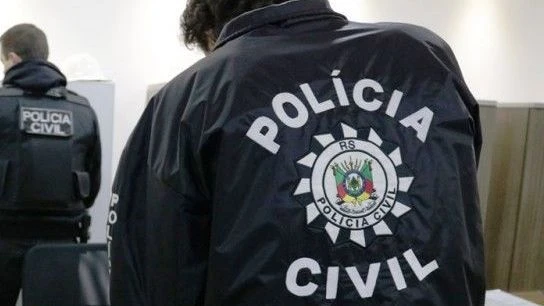 Operação resulta em prisão de investigado por fornecimento de fuzis no RJ