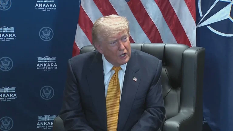 “Esta é a última chance” para o Irã fechar um acordo, alerta Trump