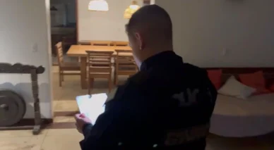 'Golpe de fé': Operação mira esquema de falso banco ligado a igreja no Rio