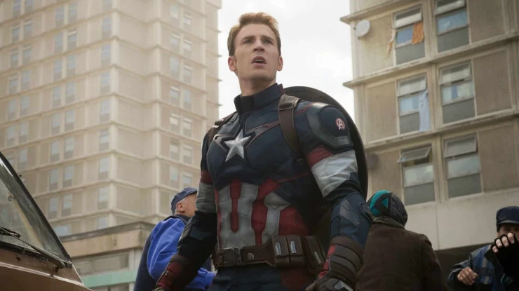 Tatuador de Chris Evans mostra tatuagem secreta do ator para os Vingadores