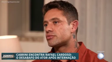 Após deixar clínica, Rafael Cardoso abre o coração sobre dependência: 'Via um monstro no espelho'