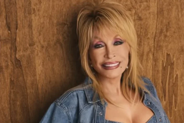 Morre Dolly Parton aos 80 anos
