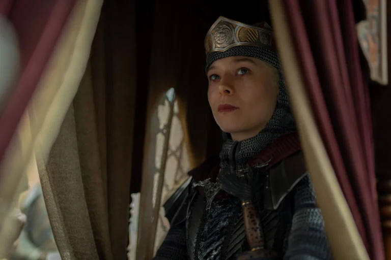 “A Casa do Dragão”: Emma D’Arcy fala sobre mudanças de Rhaenyra no 3º ano