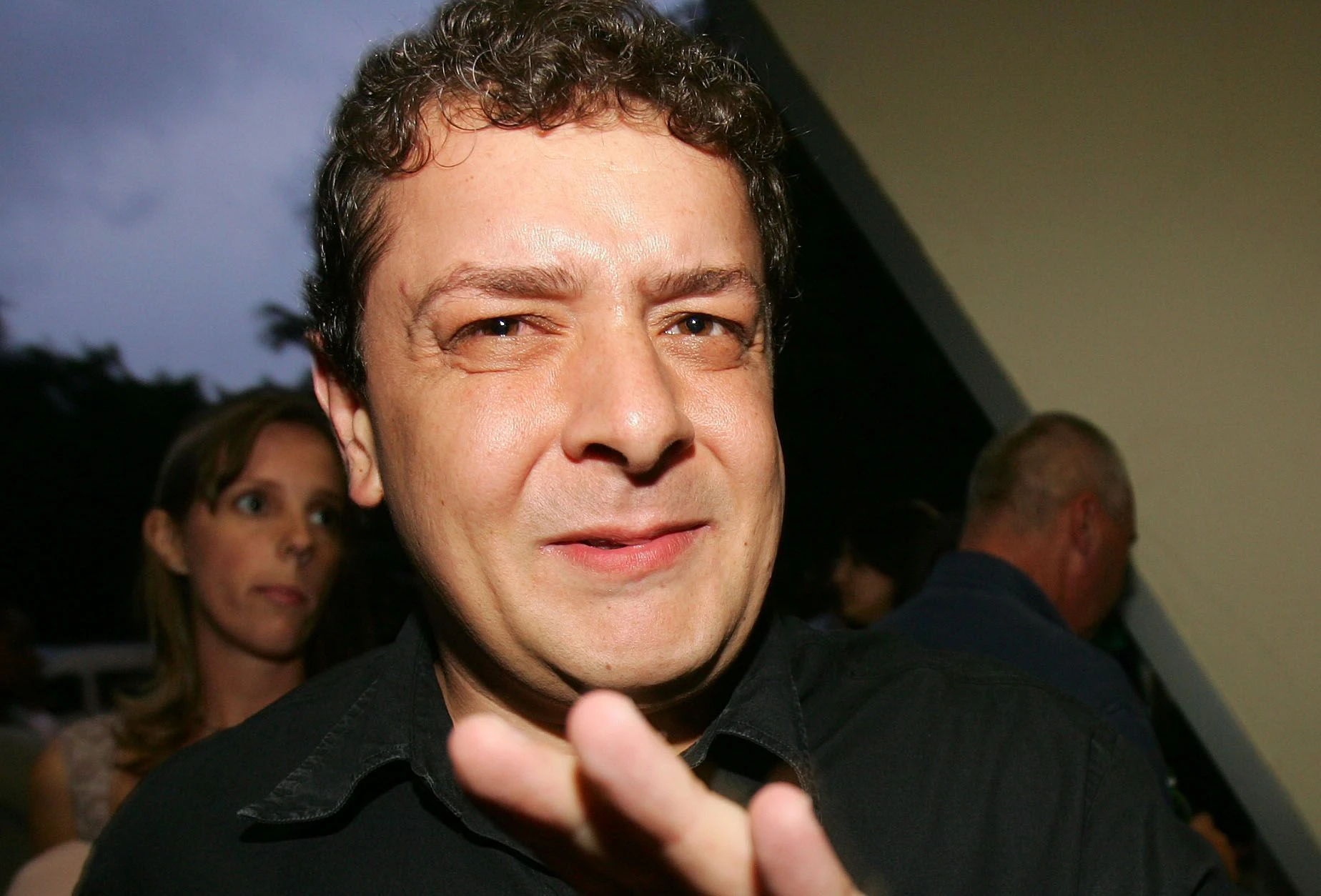 Lulinha diz estar disponível para depoimento