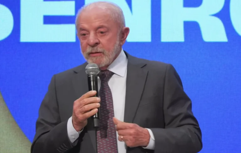 Se quiser ganhar dinheiro, ache um jeito honesto, diz Lula após proibir bet