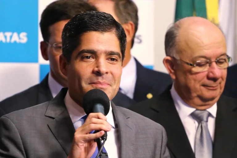 Nunes Marques negou pedido da PF de buscas contra ACM Neto