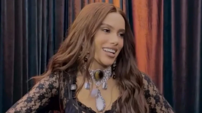 Anitta comenta sobre falta de sexo e diz que recusou jantar de Mariah Carey
