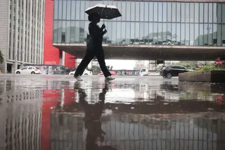 Cidade de São Paulo registra setembro mais chuvoso da história
