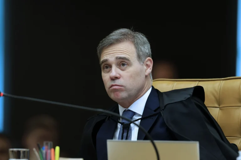 Mendonça cita rede de influência de Vorcaro para justificar diligência à PF