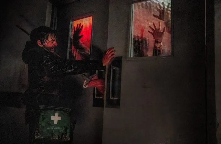 “Resident Evil” quebra recorde da franquia com US$ 60 milhões em bilheteria