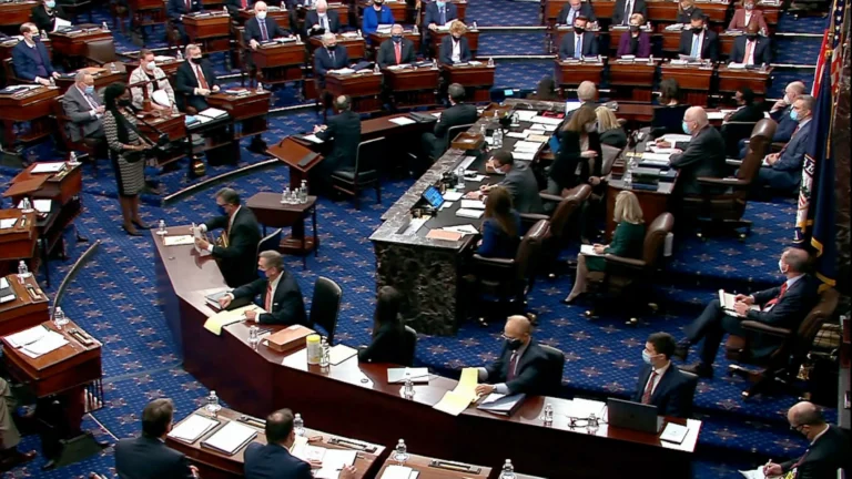 Democratas pedem fim de ação de Tump que pode bloquear resultados no Alasca
