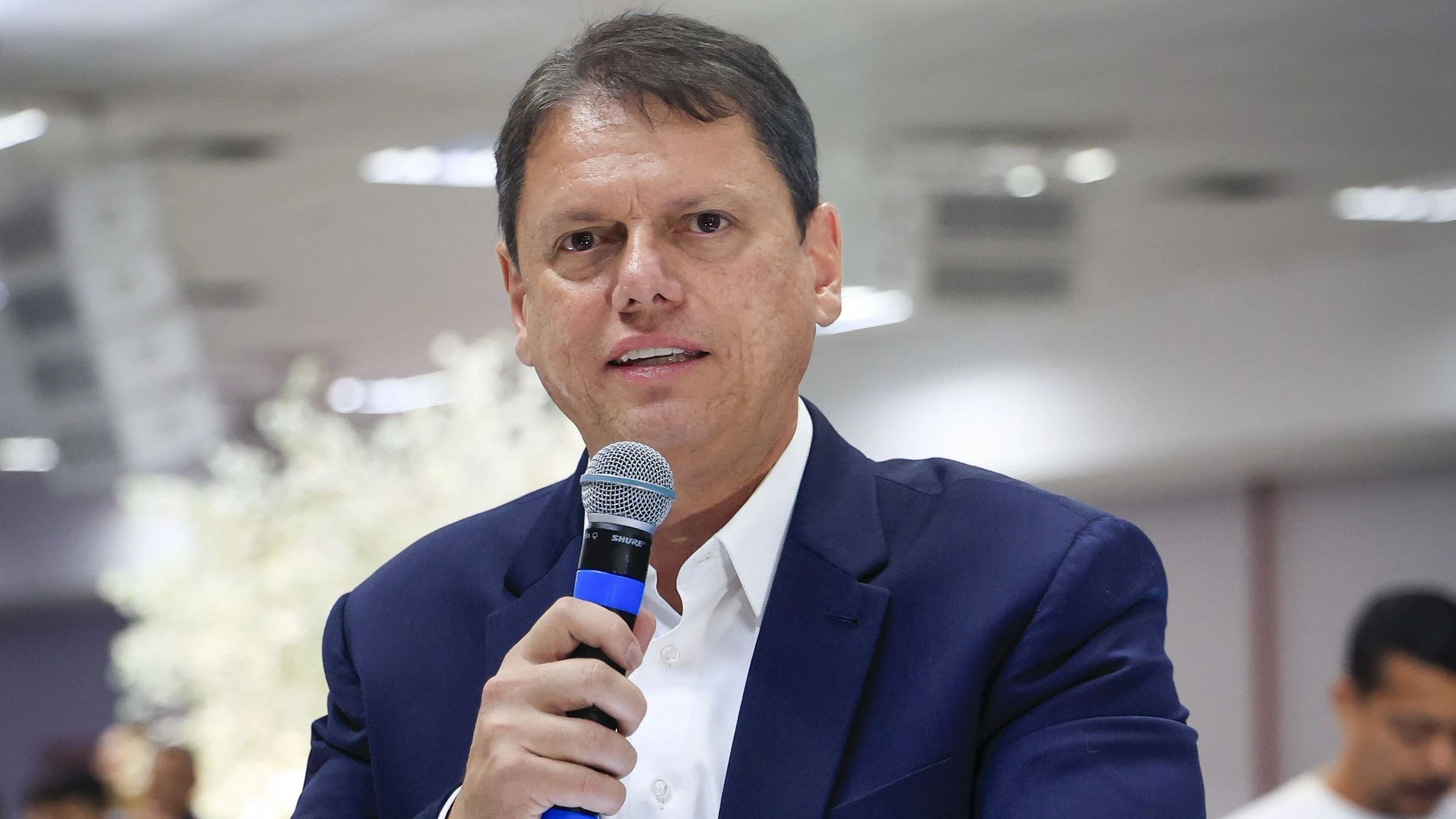 Tarcísio projeta liderança da oposição e candidatura em 2030