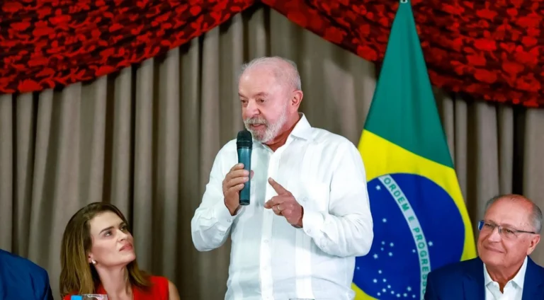 Campanha de Lula em Minas faz pente-fino em cidades para ampliar votação