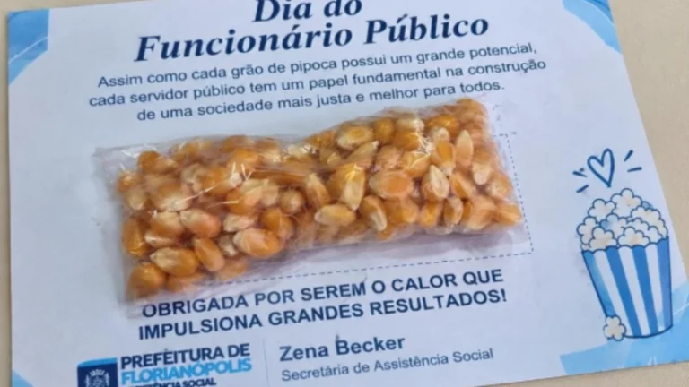 Secretaria de Florianópolis dá milho cru como lembrança no Dia do Servidor