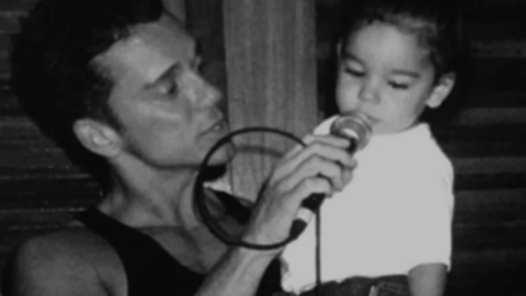 Filha de Netinho homenageia cantor após morte: “Para sempre”